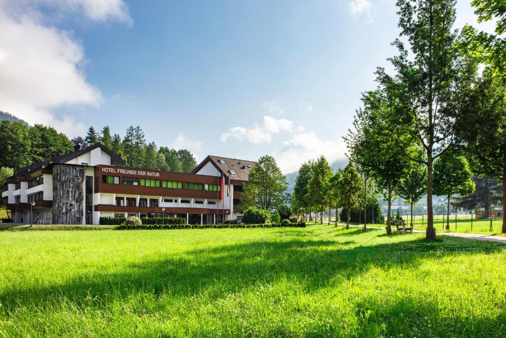 Seminar- & Sporthotel Freunde der Natur photo