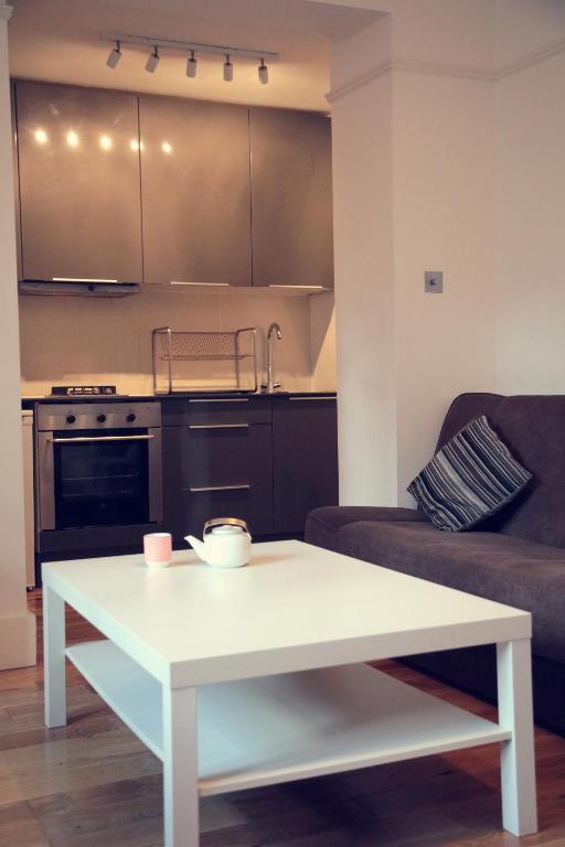 Flat1 Camden Road photo