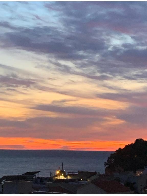 Hotel WGrand — Beach in Petrovac, Budva Municipality