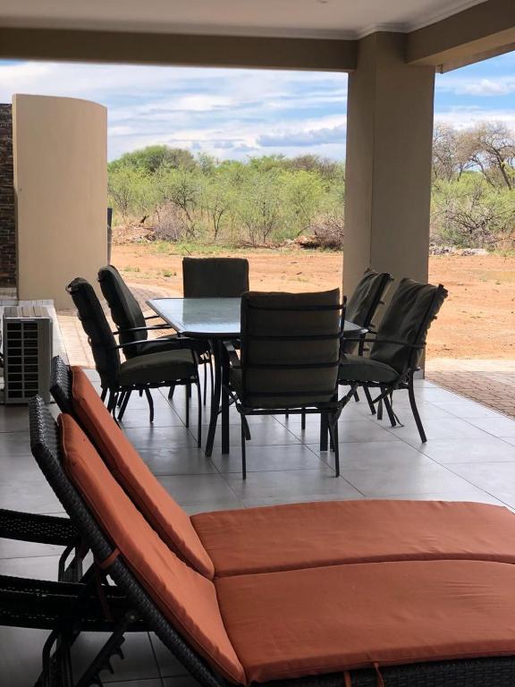 42@ Ditholo Game Lodge photo