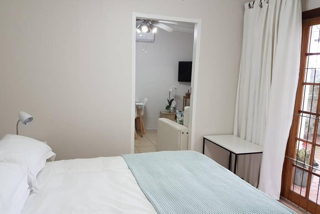 Innes Road Durban Accommodation One Bedroom Unit photo