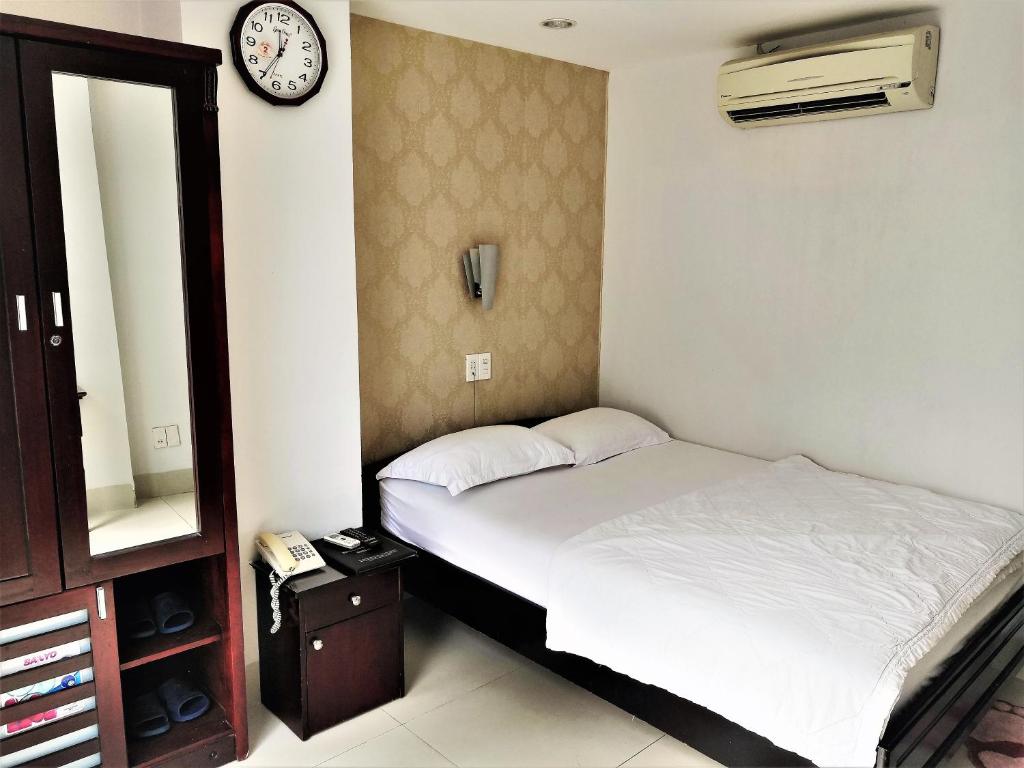 QUOC TE 2 hotel photo