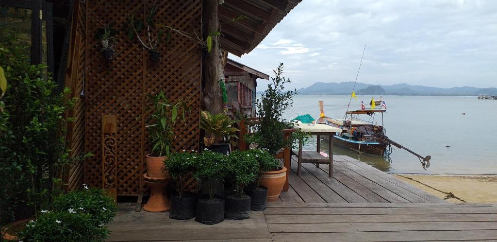 Seaside home photo