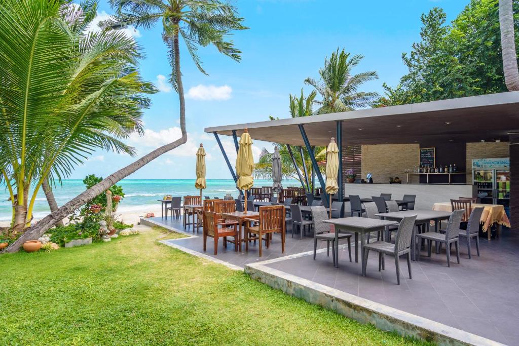 Bar/lounge, Promtsuk Buri Hotel in Koh Samui