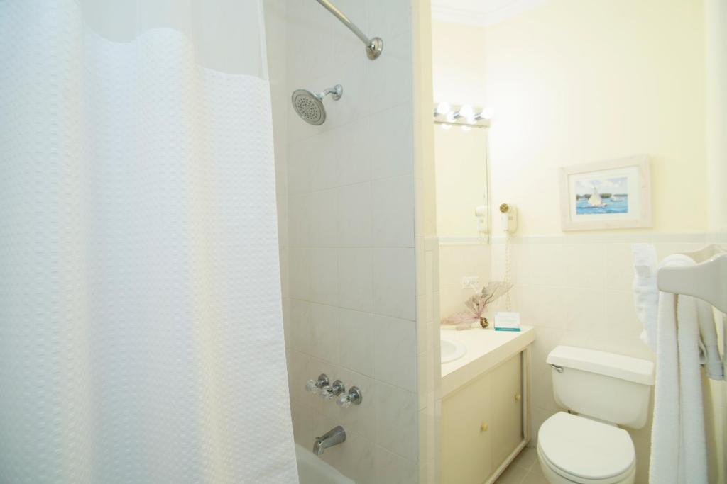Sandyport Beach Resort photo