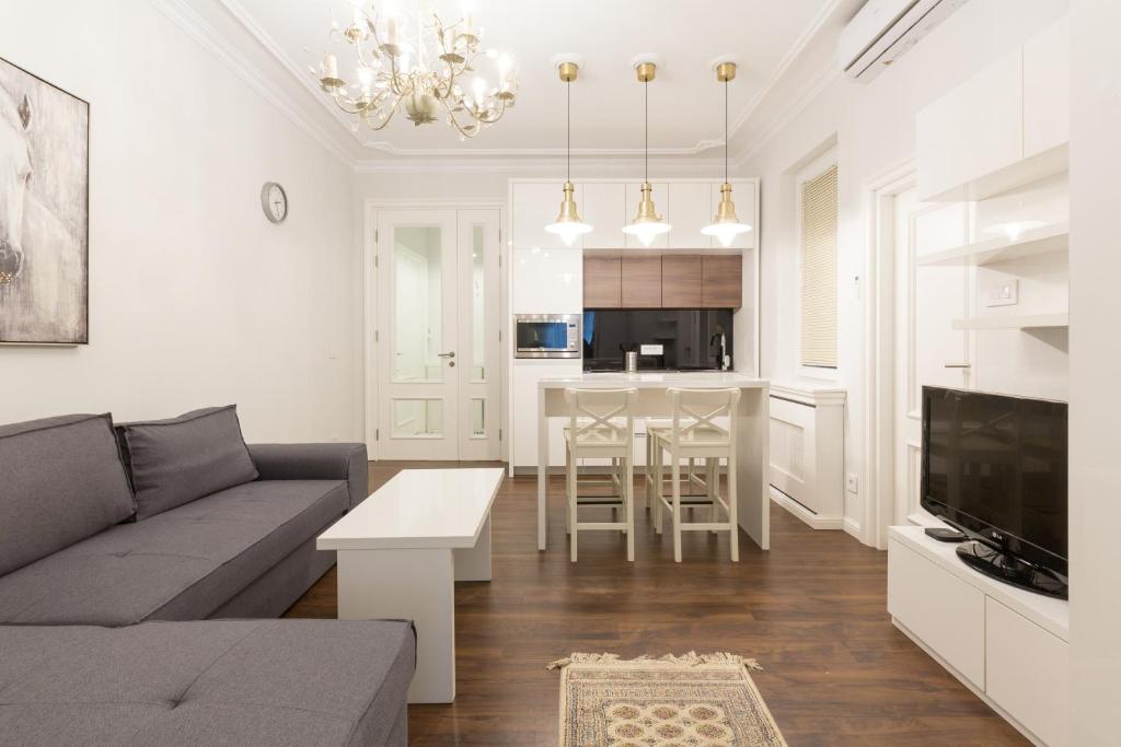 Belgrade Center Apartment Slavija Square II - 4