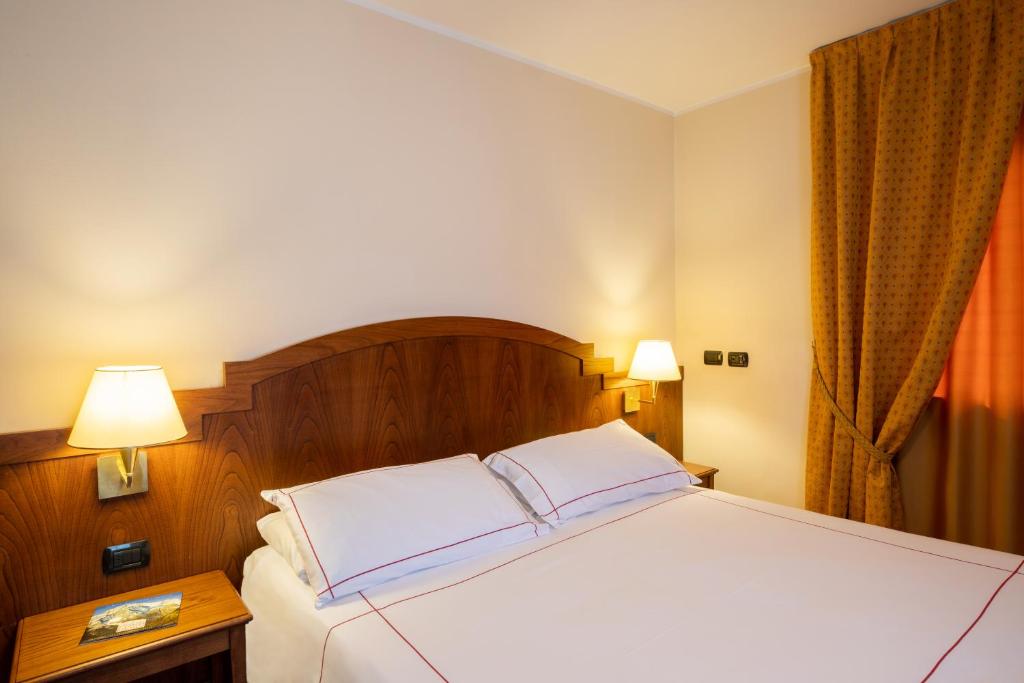 Cresta Et Duc Hotel - 3