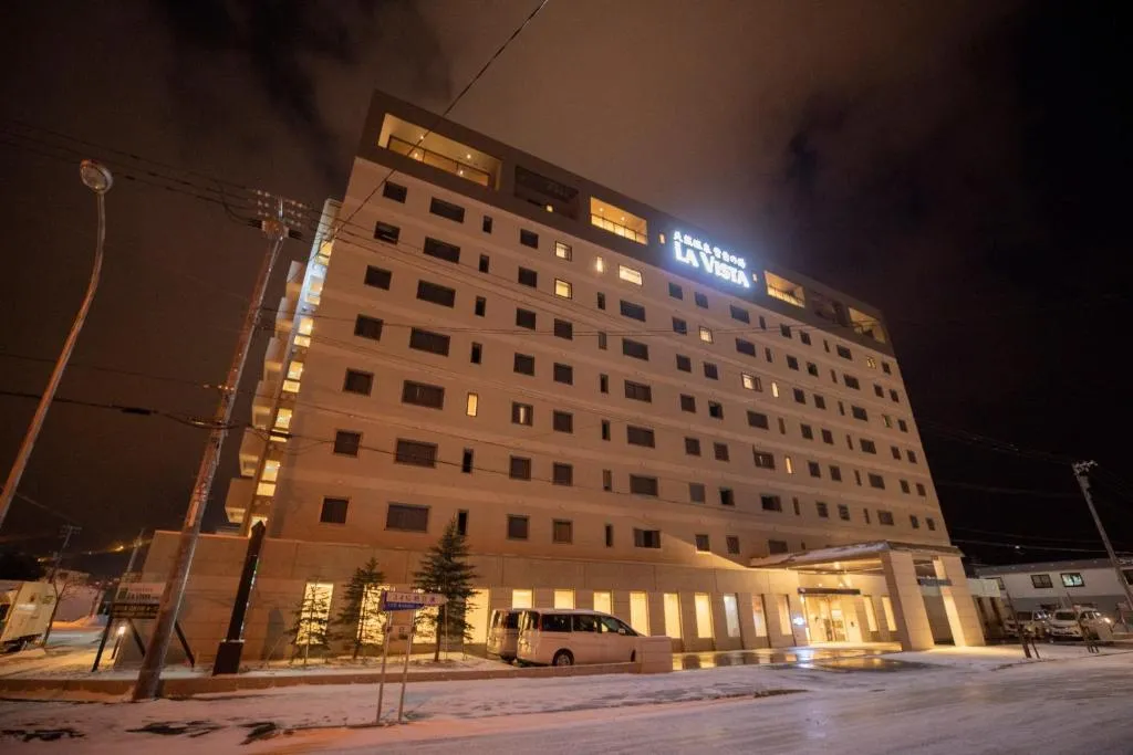 La Vista Furano Hills Natural Hot Spring, hotel in Furano