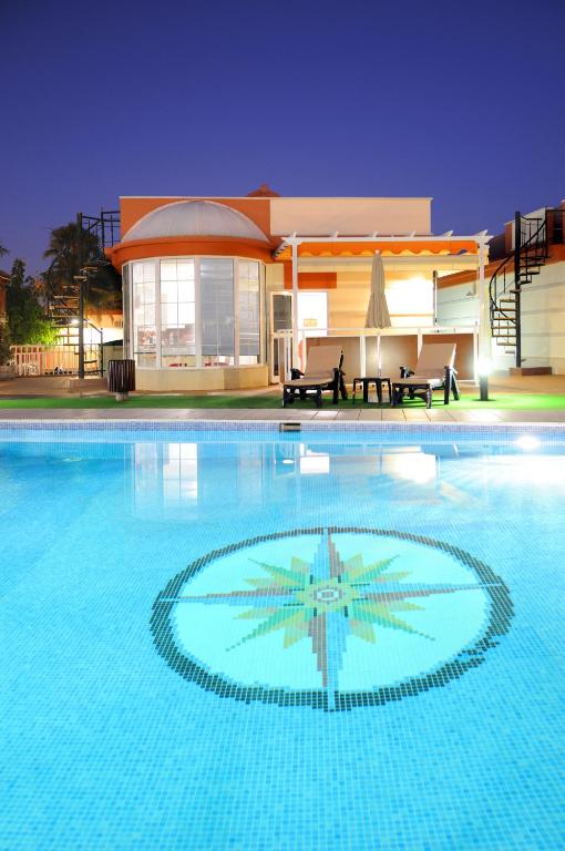 Siesta Suites - 2