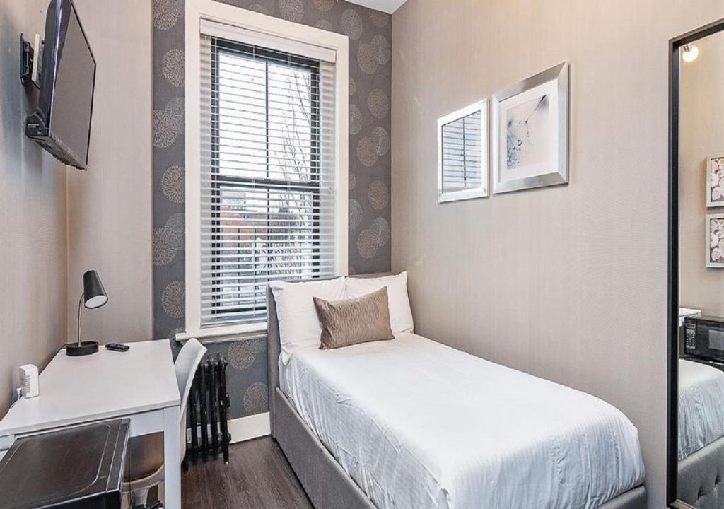 Suites At 143 Arlington Street — Hotel in Boston (MA)
