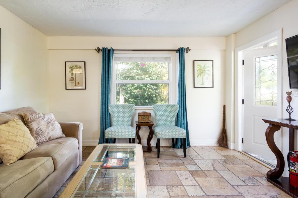 Home by Beach 3 - Delnor-Wiggins photo