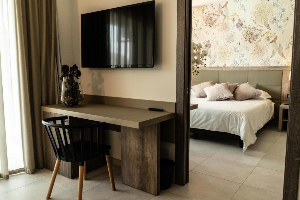 Hotel Pontemare photo