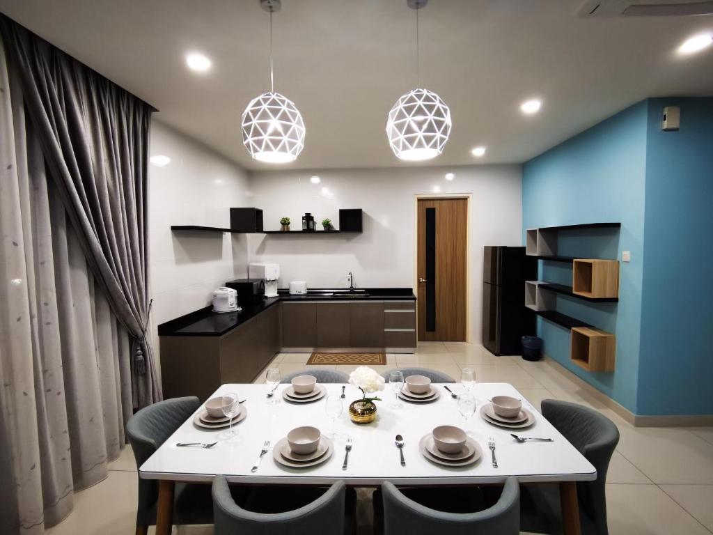 Batu Ferringhi Gold Pearl Luxury Homestay photo