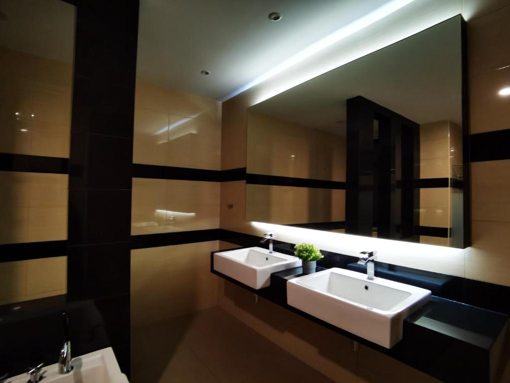 Batu Ferringhi Gold Pearl Luxury Homestay photo