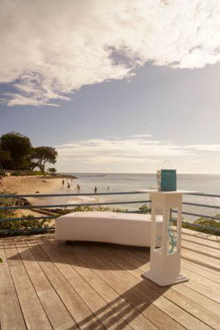 Flamboyant Beach House photo