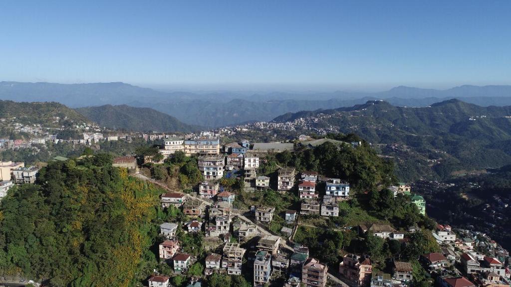 Aizawl Guest House HomeStay Ensuite & View photo