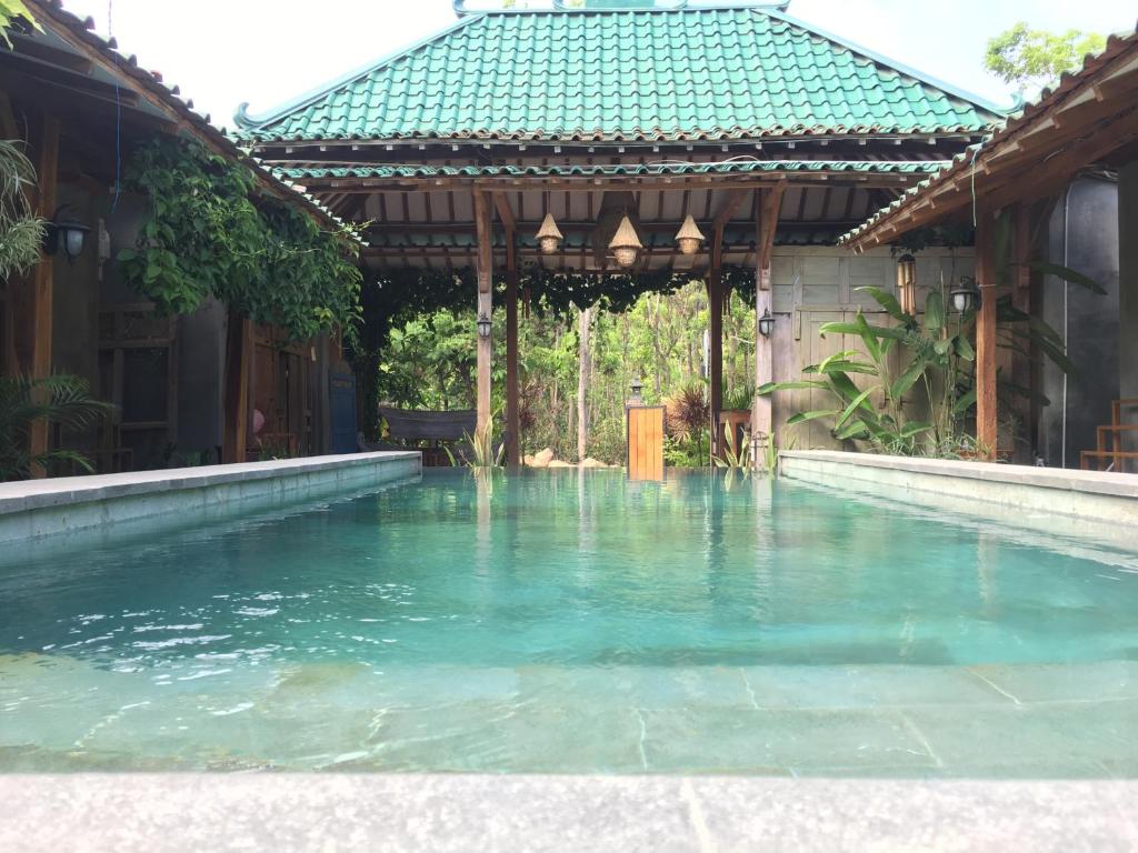 Watukarung Ristu Homestay — Hotel in Watukarung