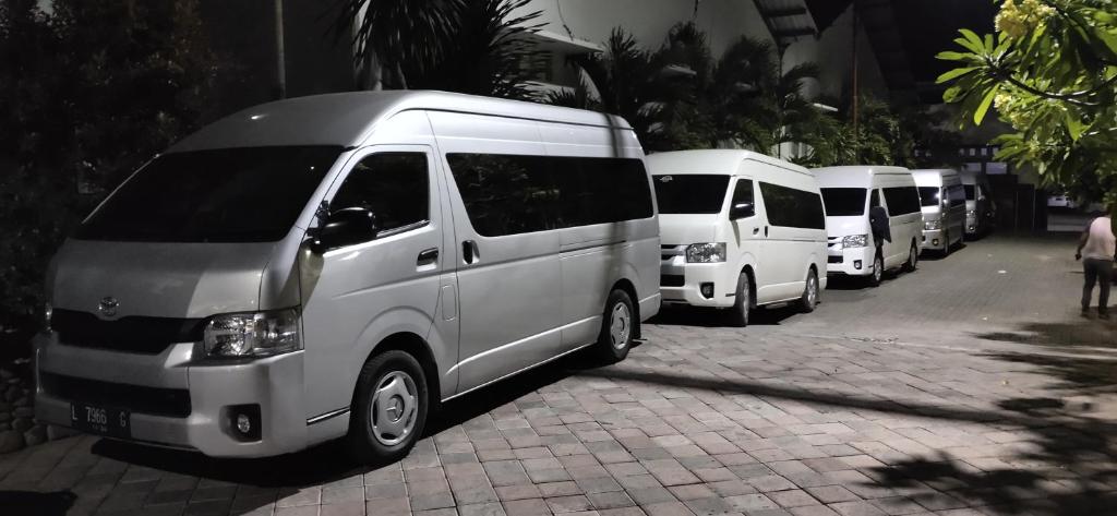 Baratha Hotel & Resto photo