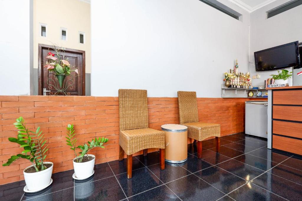 Hotel O Solo Point Guest House Syariah