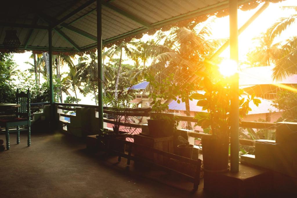 Keratheeram Beach Resort photo