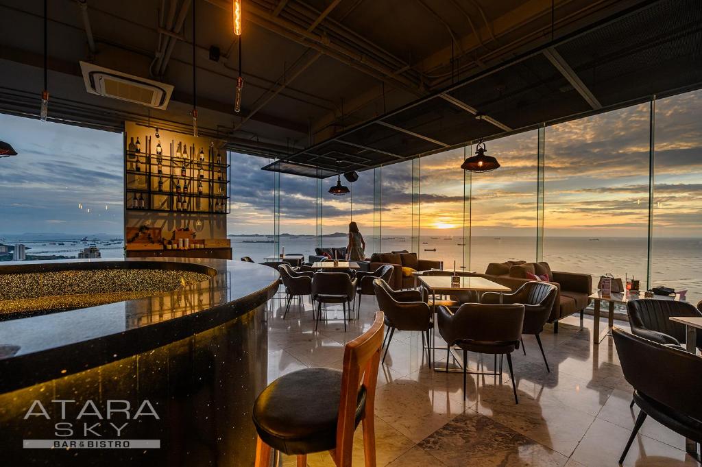 Bar/lounge