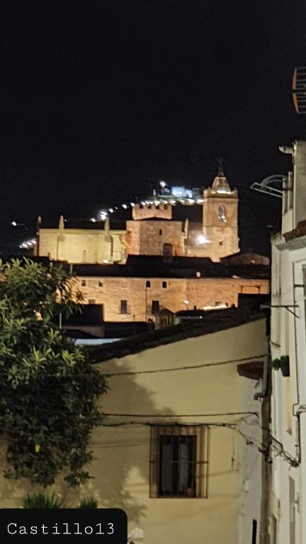 Castillo 13 - 4
