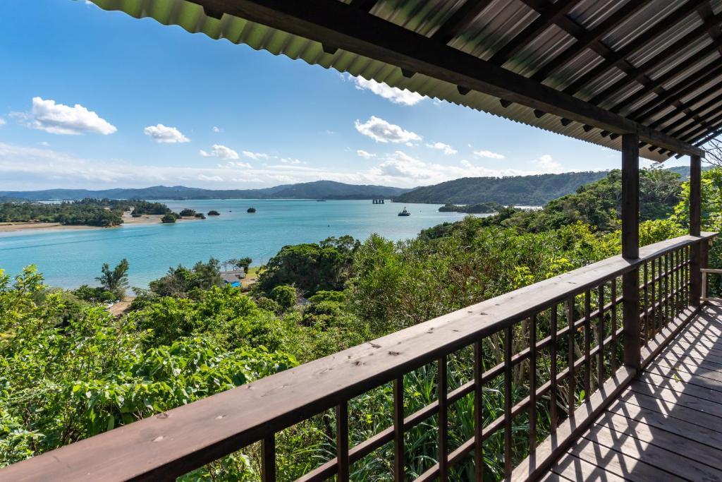 Balcony/terrace, Tree-house Hotel Morinosubako in Okinawa Main island