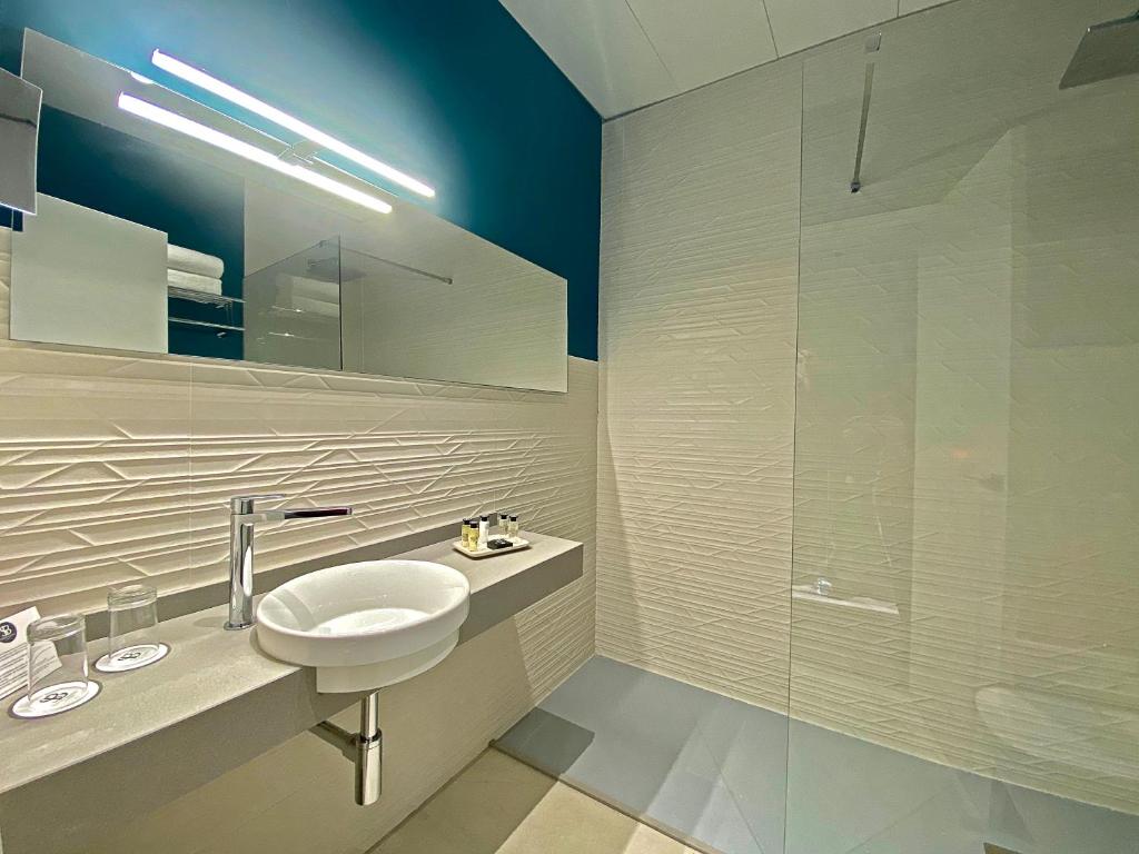 Soho Boutique Sevilla — Hotel rooms in Seville, Andalusia