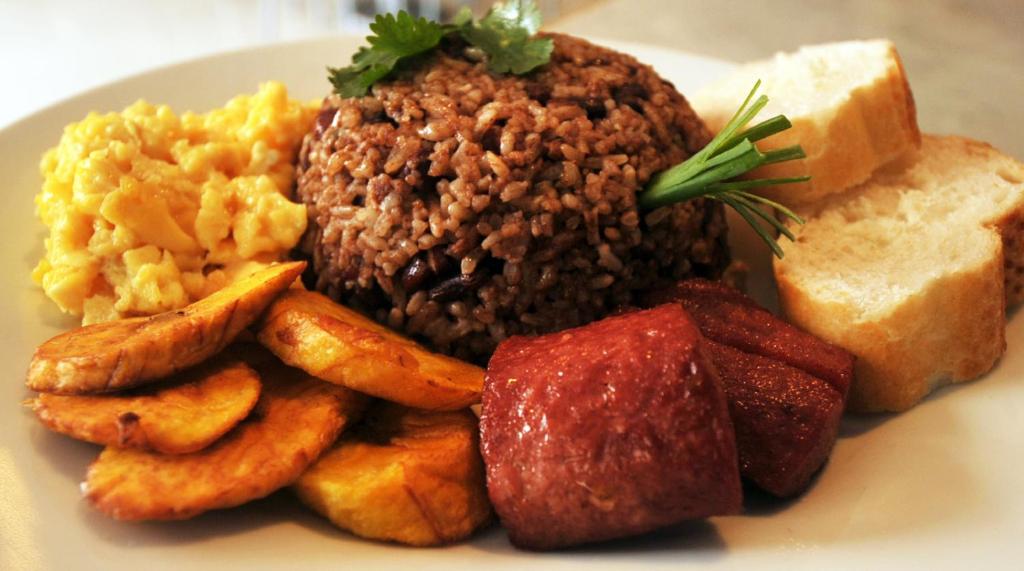 Makanan dan Minuman