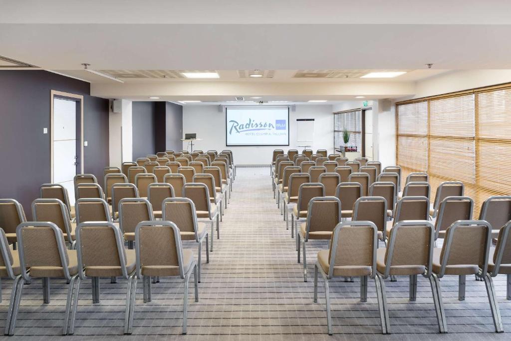 Tárgyalóterem/bálterem