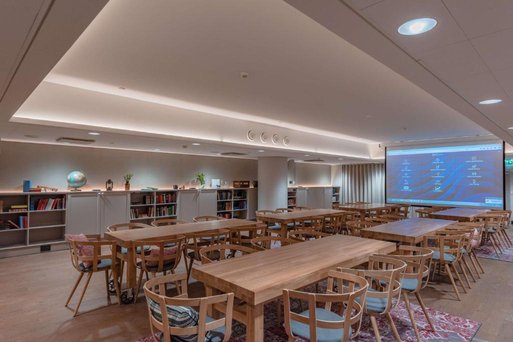 Конференц-зал/Банкетный зал