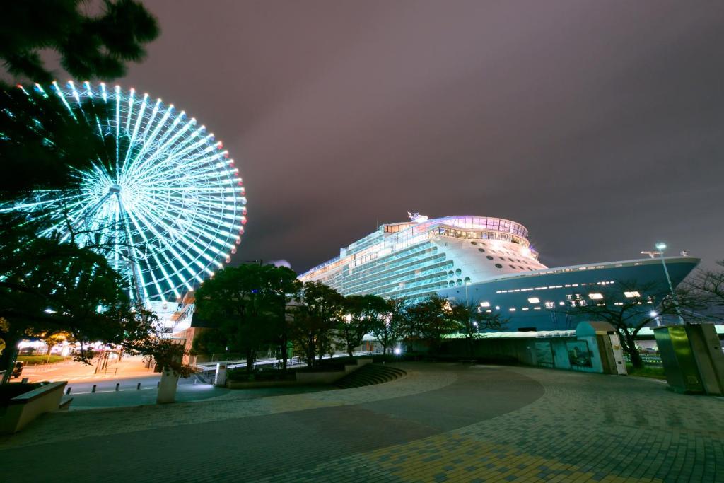 Costiera Osaka Bay