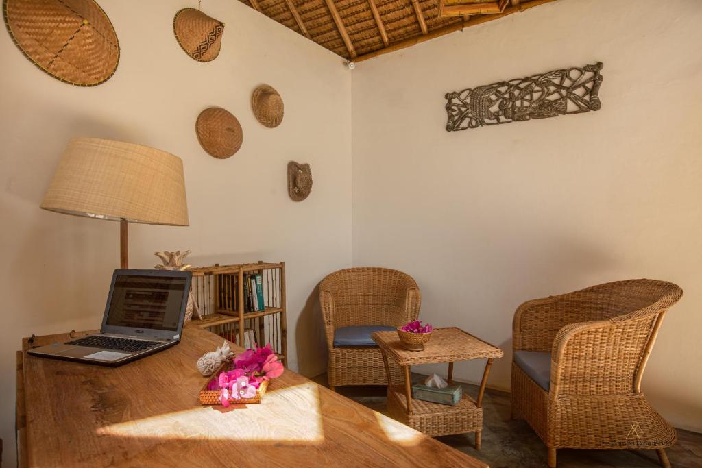 Sea Breeze Villas - Gili Air photo