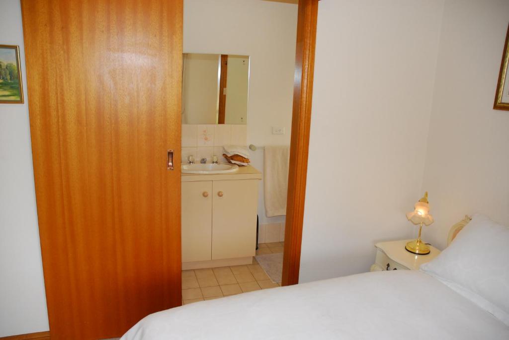 Gaerwood B&B photo