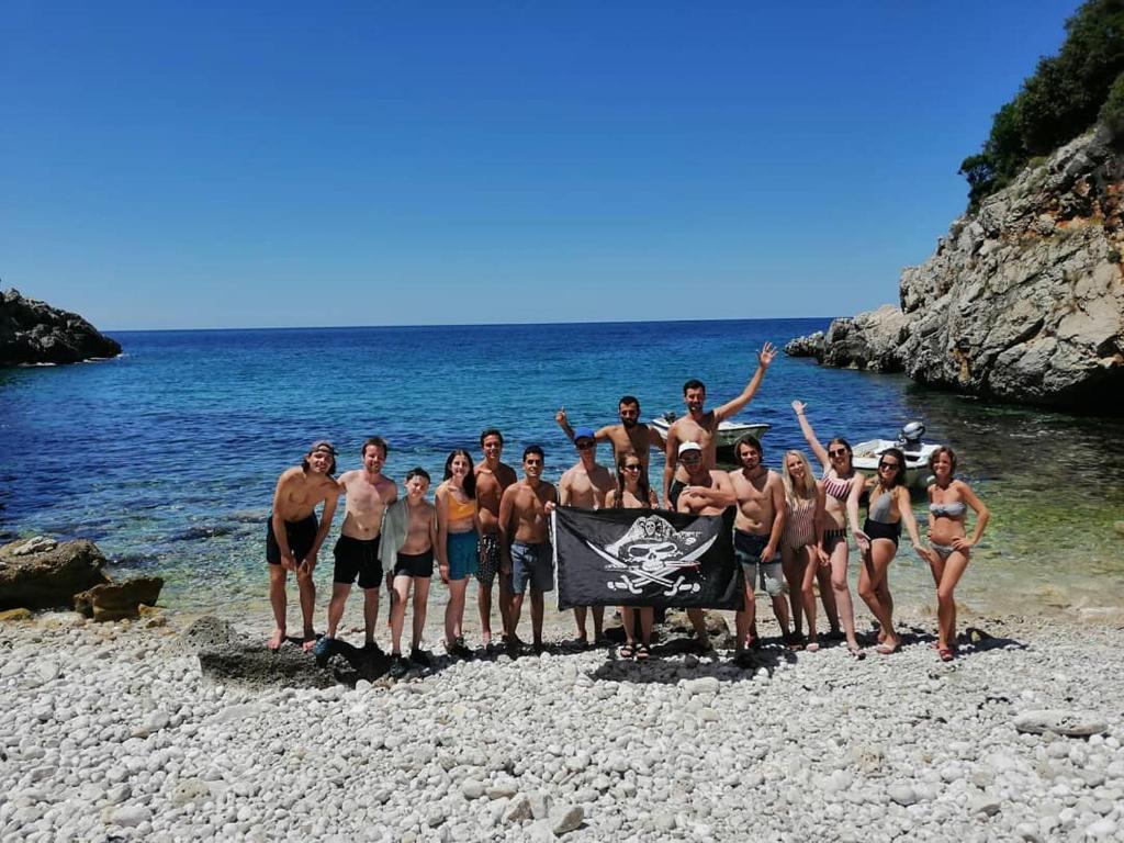 Hostel Pirate photo