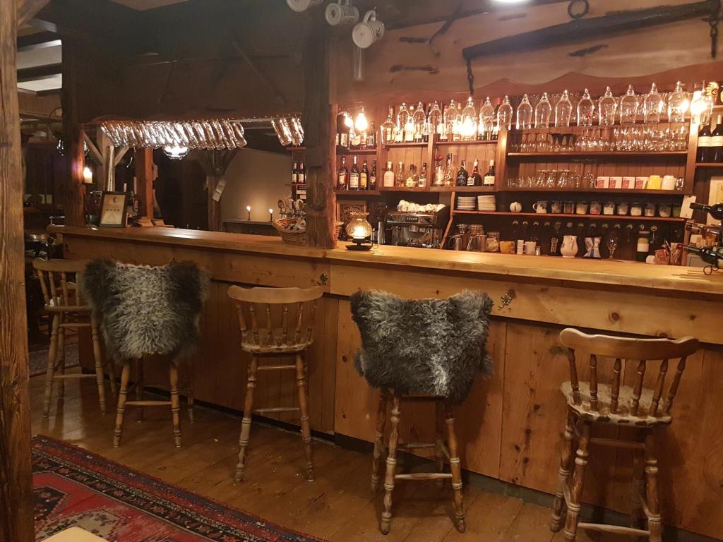 Bar/ Salón