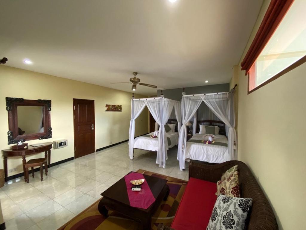 Puri Wirata Dive Resort and Spa photo