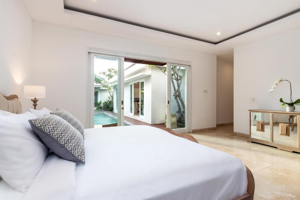 Uma Breeze Villas Umalas photo