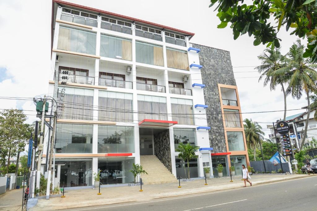 Centhara Beach Weligama — Hotel in Mirissa