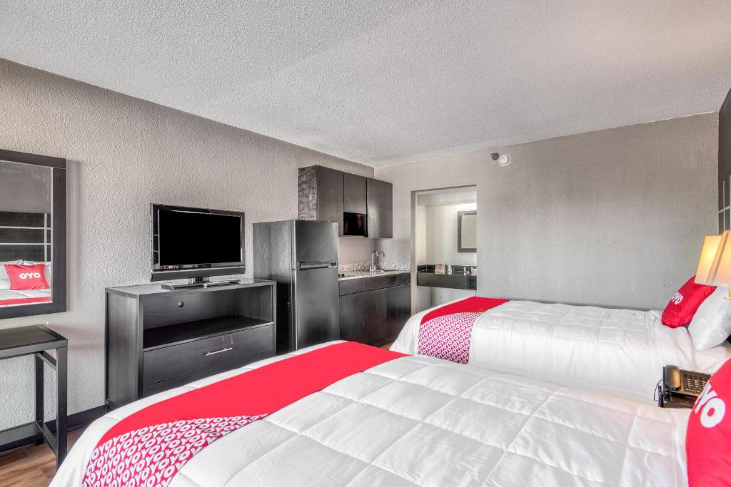 OYO Hotel Jackson Fairgrounds I-55 – Jackson, MS