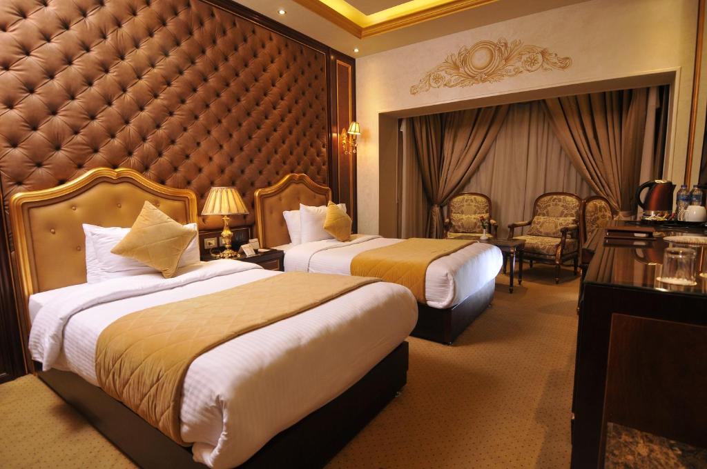 Golden Inn Hotel photo