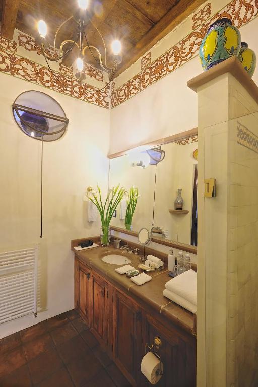 Casa de la Real Aduana Boutique Hotel photo