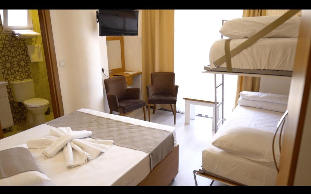 GUVEN HOTEL — Hotel in Canakkale