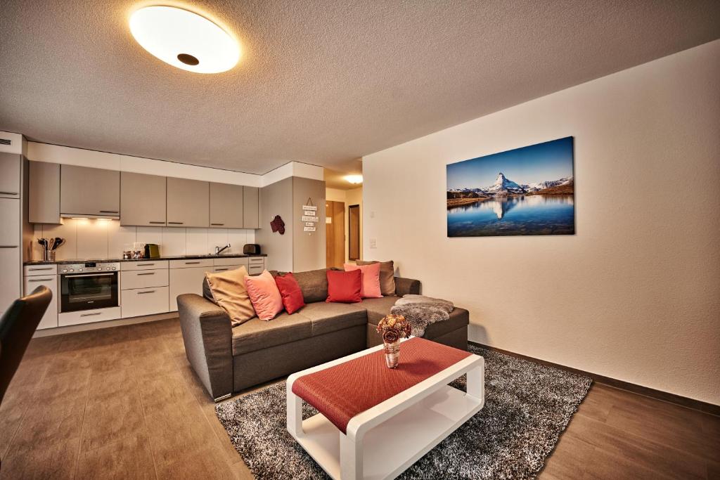 Apartment Breithorn - Charming home - free parking & Wifi - 3