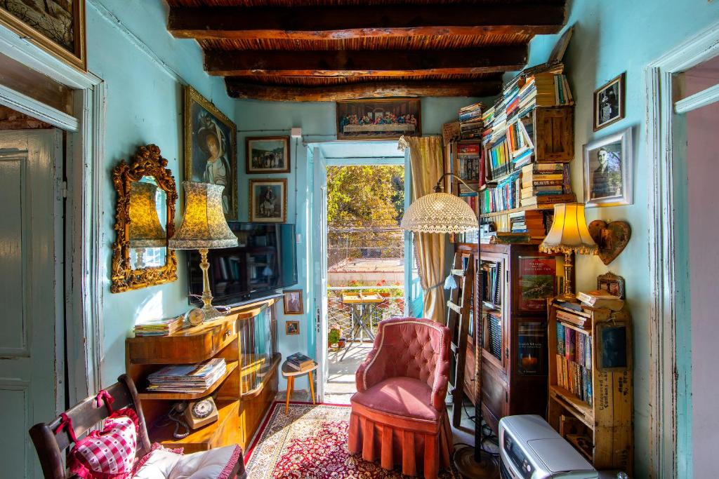 Tina's Country Home — Hotel in Askas
