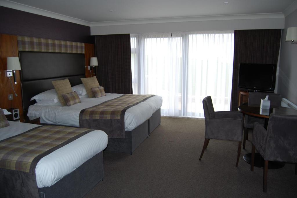 Banff Springs Hotel photo