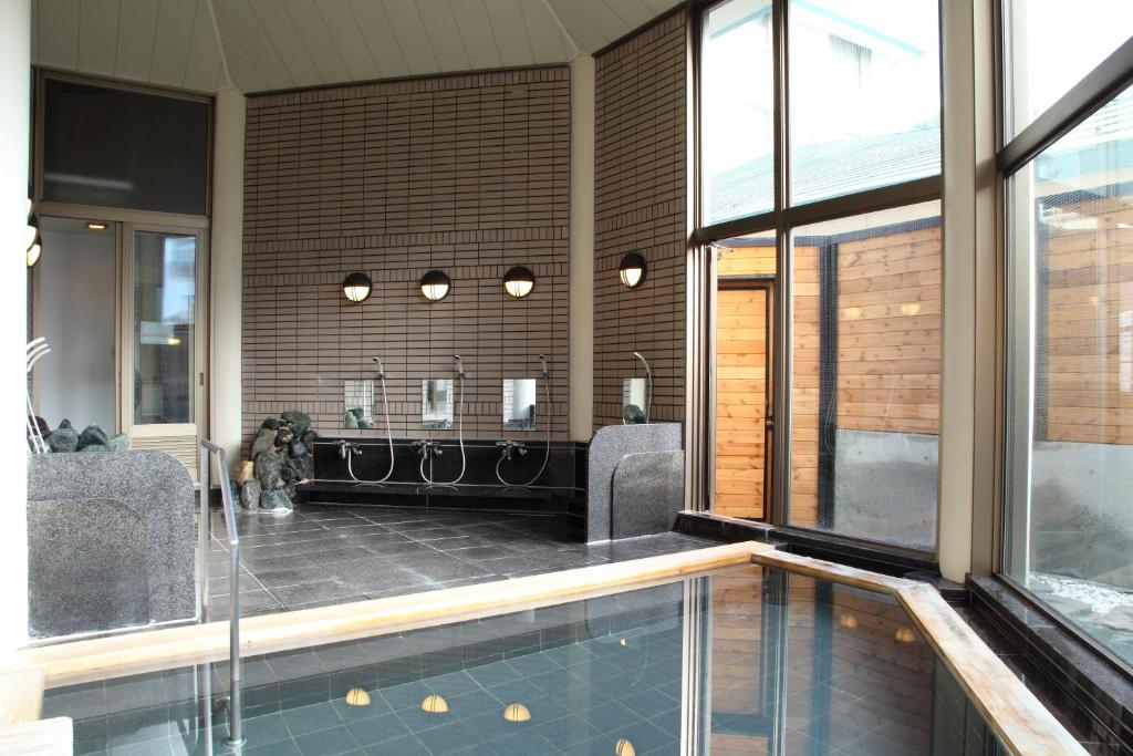 Hot spring bath, Hotel Oak Forest in Hakuba