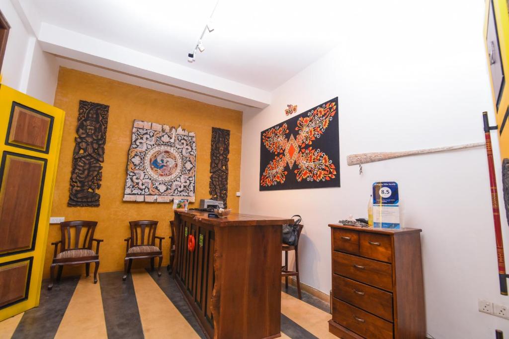 フロント・ロビー