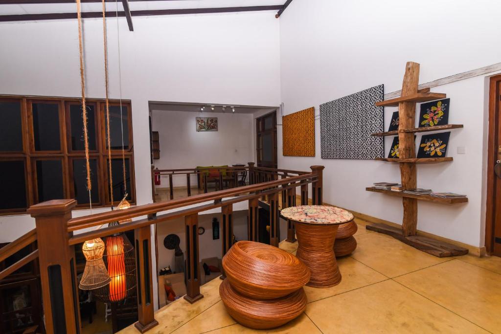 フロント・ロビー