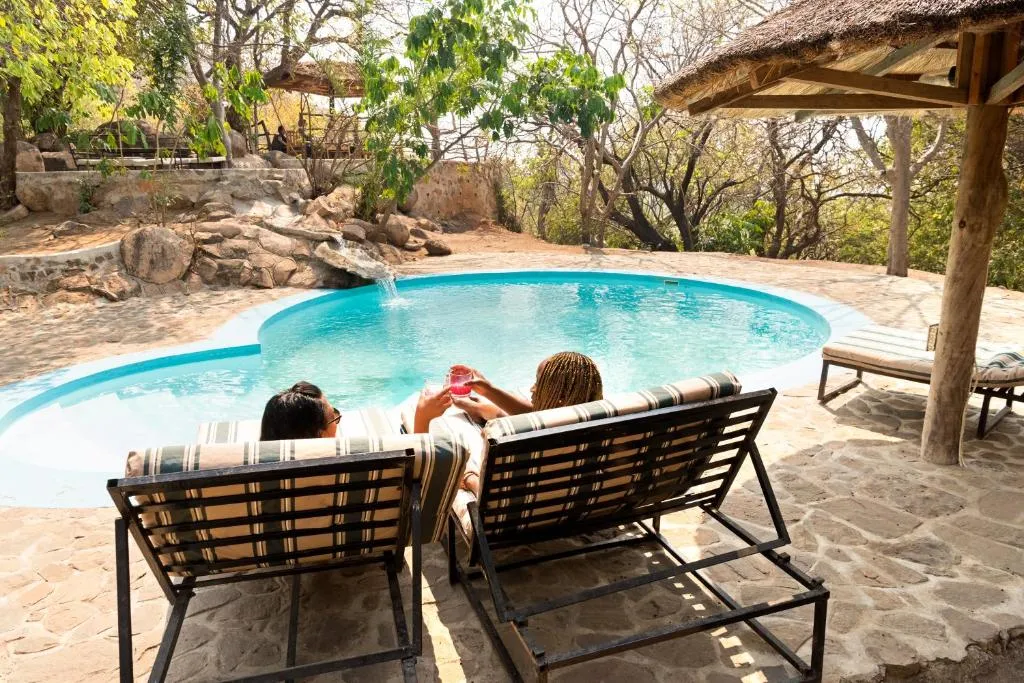 Safari Beach Lodge, hotel in Senga